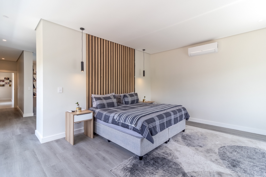 6 Bedroom Property for Sale in Pearl Valley at Val de Vie Western Cape